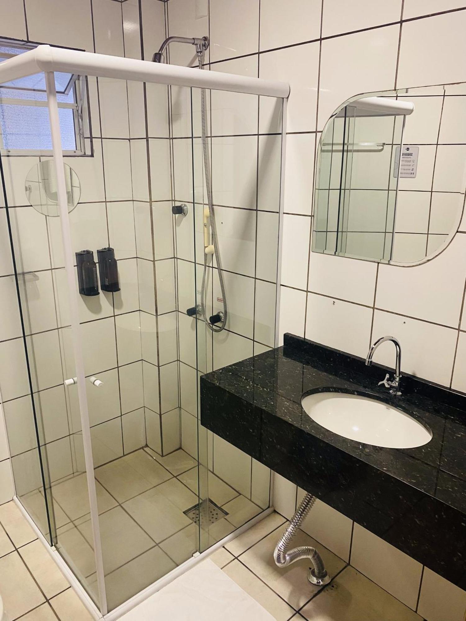 Real Nob Hotel 奥尔良 外观 照片